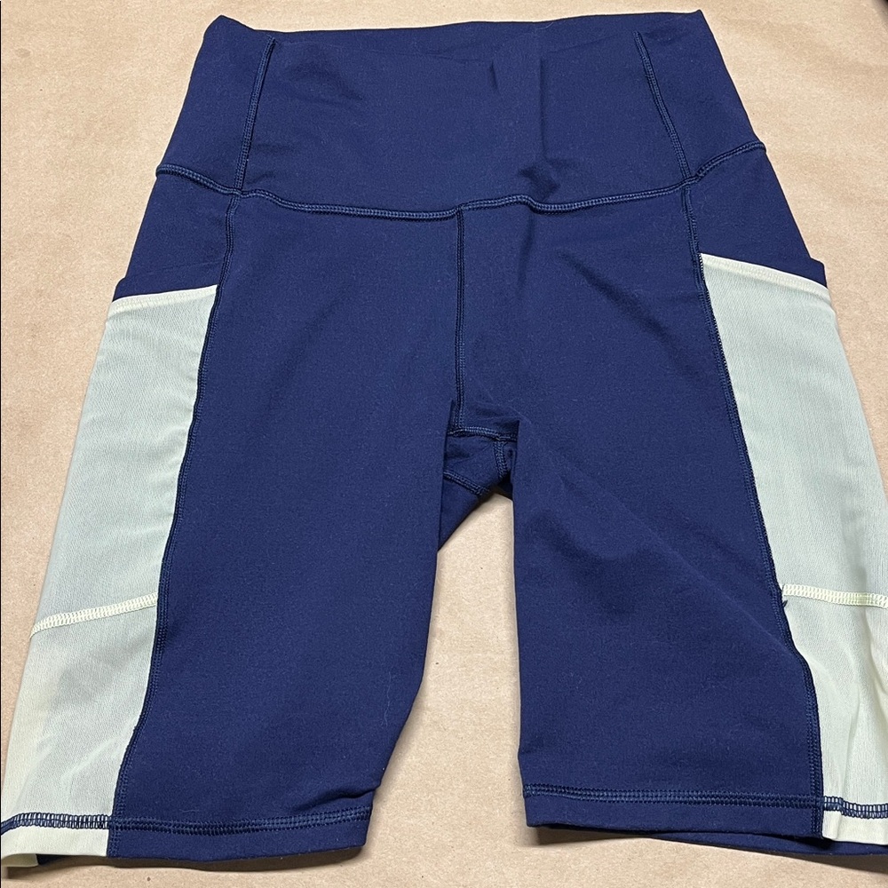 Fabletics Women's Navy and Yellow Bike 9” bike Shorts Small